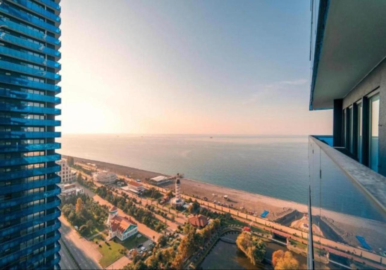 Orbi City Apartment With Sea View باتومي المظهر الخارجي الصورة