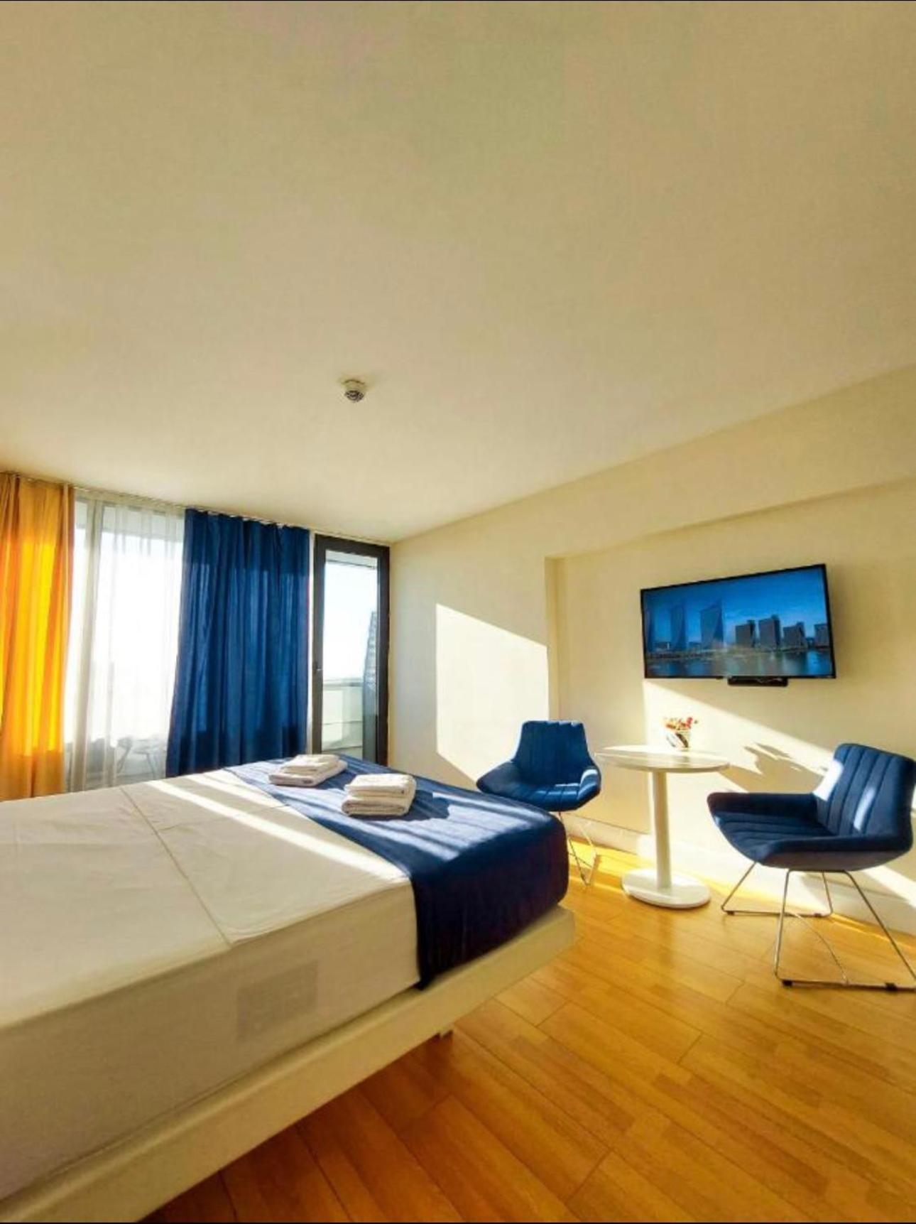 Orbi City Apartment With Sea View باتومي المظهر الخارجي الصورة