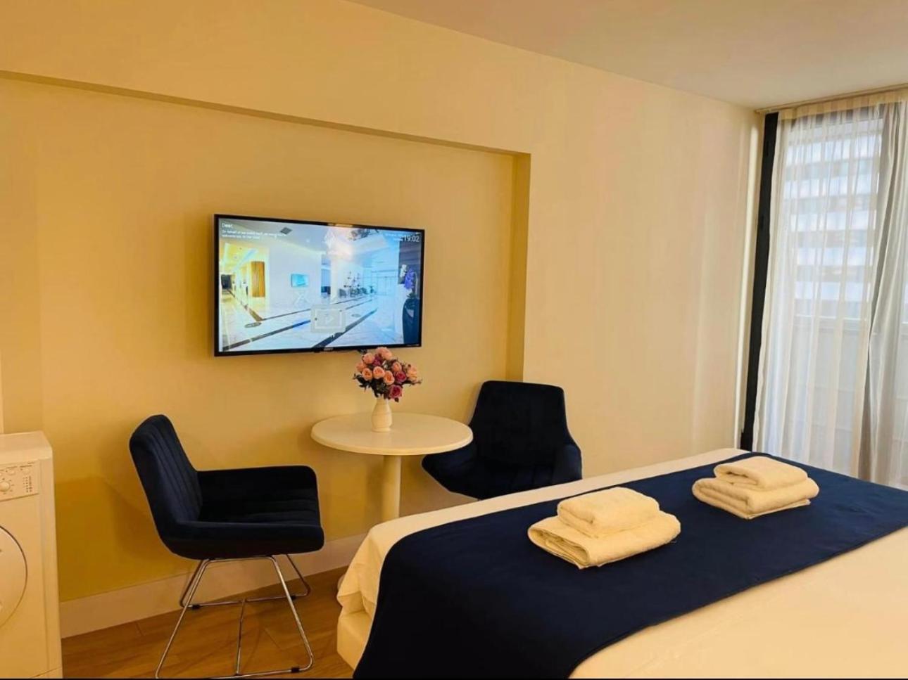 Orbi City Apartment With Sea View باتومي المظهر الخارجي الصورة
